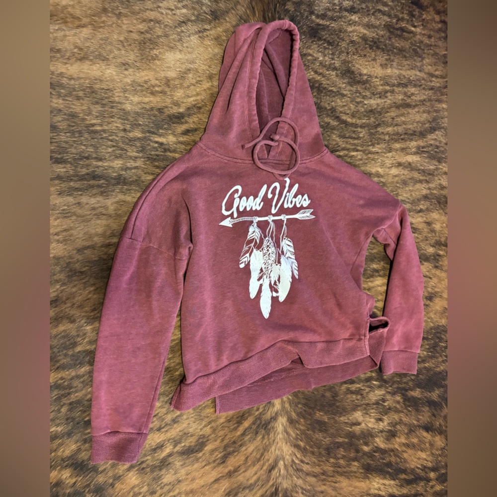 Good Vibes Women's Maroon Hoodie